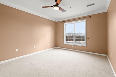 Wellington Crossing unit 5202, Waltham, MA 02452 - photo 4
