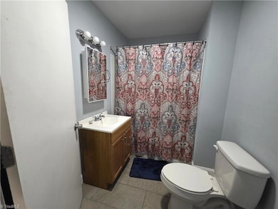 902 N South St, Mount Airy, NC 27030 - photo 6