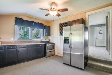 121 W Oak St, Tennyson, IN 47637 - photo 6