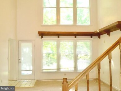 9313 Creekview Dr, Laurel, MD 20708 - photo 4