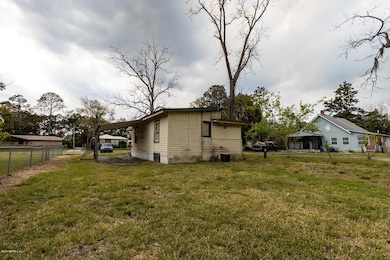 5921 Jammes Rd, Jacksonville, FL 32244 - photo 7