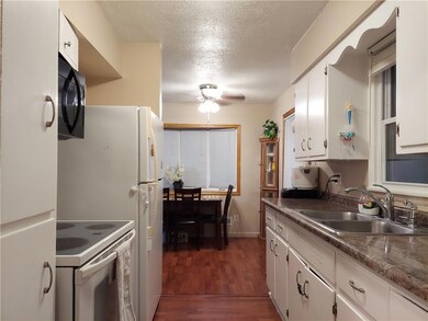 1502 E 26th St, Des Moines, IA 50317 - photo 7