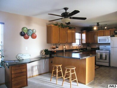 Photo 5
