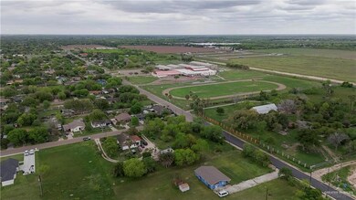 528 S 5th St, Donna, TX 78537 - photo 5