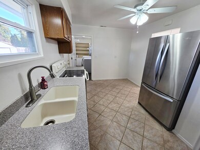 3510 W Laskey Rd, Toledo, OH 43623 - photo 6