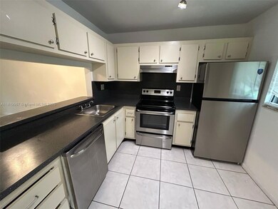 13952 NE 4th Ave unit B A, Miami, FL 33161 - photo 2