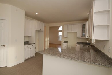 175 Brookview Dr unit 63, Hooksett, NH 03106 - photo 4