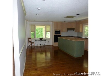 2415 Elmhurst Dr, Fayetteville, NC 28304 - photo 6