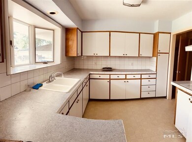 1940 S Bridge St, Winnemucca, NV 89445 - photo 7