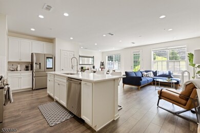 124 Sequoia Dr, Cedar Grove, NJ 07009 - photo 7