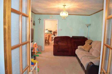 56 Prospect St, Glens Falls, NY 12801 - photo 3