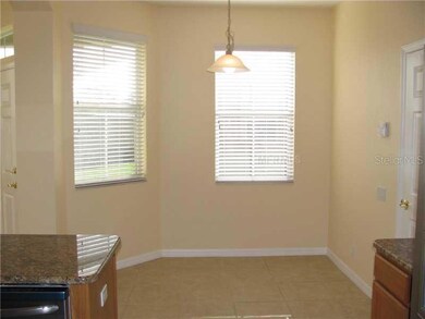 Eating Space in Kitchen - Eat-in-kitchen