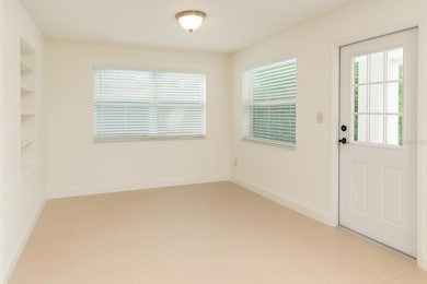 180 2nd St SW, Largo, FL 33770 - photo 4