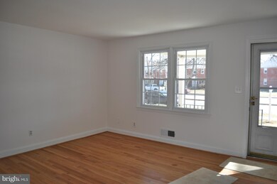985 Fairmount Ave, Towson, MD 21204 - photo 3