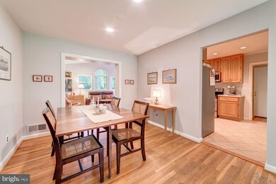9900 Duncan St, Fairfax, VA 22031 - photo 7