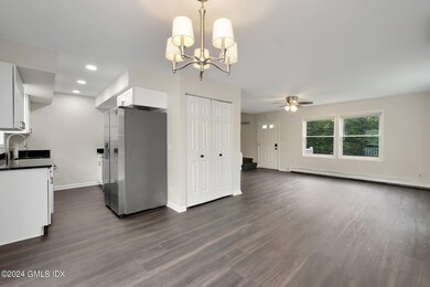 52 Weaver St unit 2, Greenwich, CT 06831 - photo 4