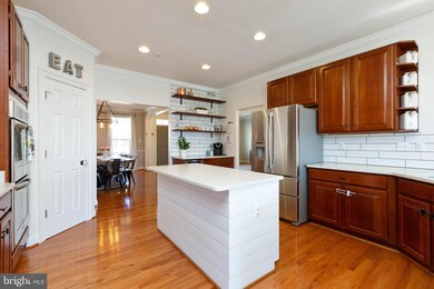 12308 Cypress Spring Rd, Clarksburg, MD 20871 - photo 4