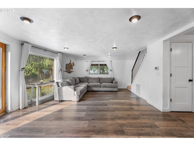 32005 Scappoose Vernonia Hwy, Scappoose, OR 97056 - photo 4