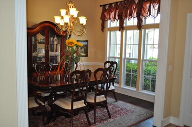 Formal Dining