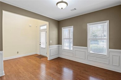 Dining room or could be used for an office