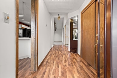 909 Southwood Dr S, Fargo, ND 58103 - photo 2