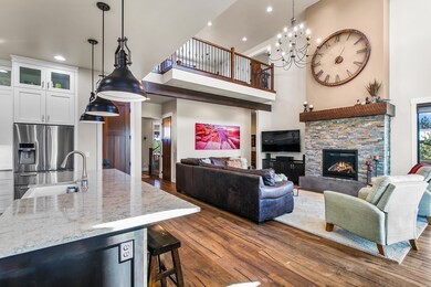 19367 Roswell Dr, Bend, OR 97702 - photo 6