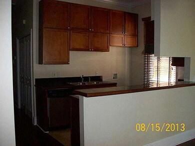 Kitchen. Granite counter tops