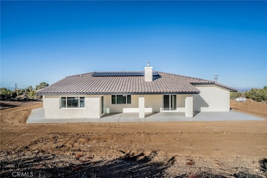 1275 Hollister Rd, Piñon Hills, CA 92372 - photo 5