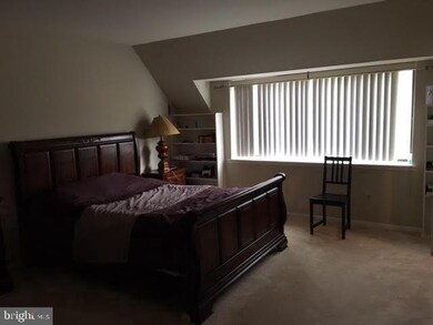 1671 Parkcrest Cir unit 400, Reston, VA 20190 - photo 6