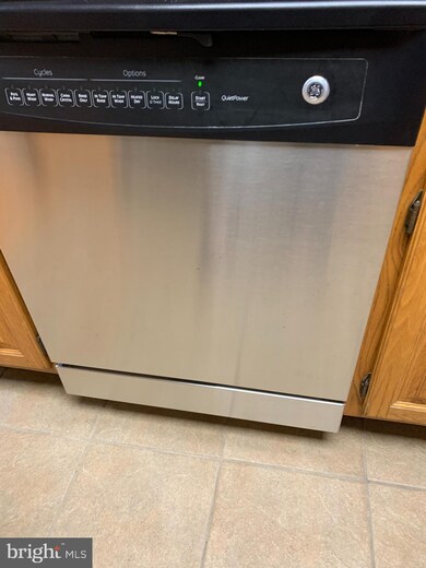 2236 Castle Rock Square unit 21C, Reston, VA 20191 - photo 6