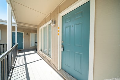 225 E Rampart Dr unit 206, San Antonio, TX 78216 - photo 5
