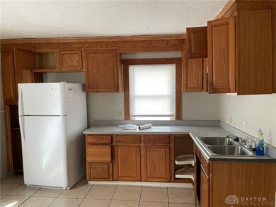 230 Pointview Ave, Dayton, OH 45405 - photo 4