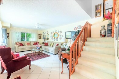 8137-BRIDGEWATER-CT-C-001