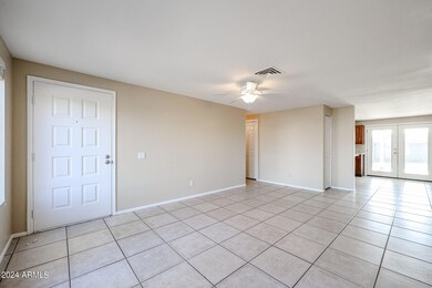 2010 N Verano Way, Chandler, AZ 85224 - photo 5