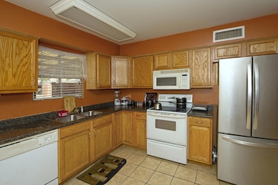 8807 N 34th Ave, Phoenix, AZ 85051 - photo 3