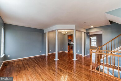 12063 Kemps Landing Cir, Manassas, VA 20109 - photo 4