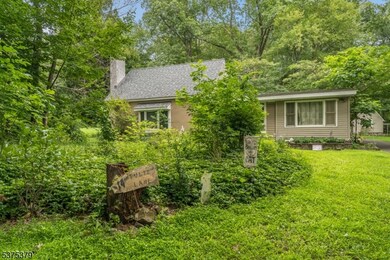 14 Tulip Ln, Bloomsbury, NJ 08804 - photo 2