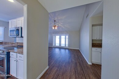 1532 E Glenmere Dr Chandler AZ-print-005