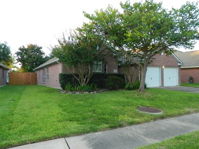16426 Northumberland Dr, Houston, TX 77095 - photo 2