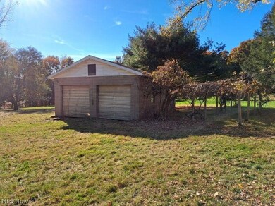 1230 Hillcrest Rd, Wellsville, OH 43968 - photo 3