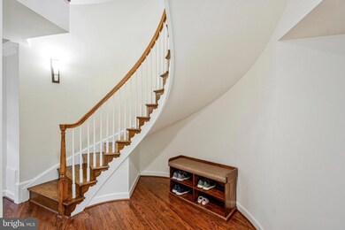 7719 Spoleto Ln unit 8, McLean, VA 22102 - photo 3
