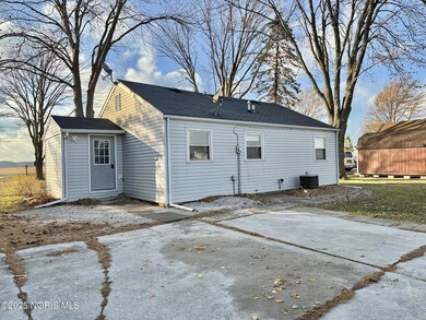 445 S Yondota Rd, Curtice, OH 43412 - photo 4