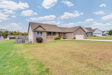 4808 Catherine Ct, Baxter, TN 38544 - photo 2