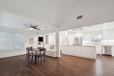 10226 Briar Forest Dr, Houston, TX 77042 - photo 7