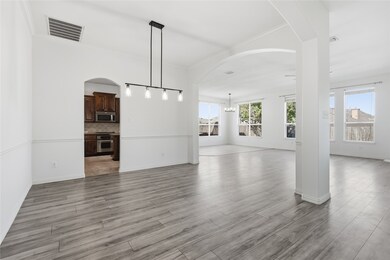 3257 Button Bush Dr, Fort Worth, TX 76244 - photo 5