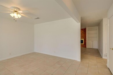 2058 Shady Brook Dr, Bedford, TX 76021 - photo 3