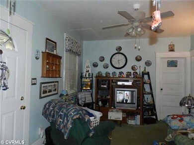 Living Room - LR-2