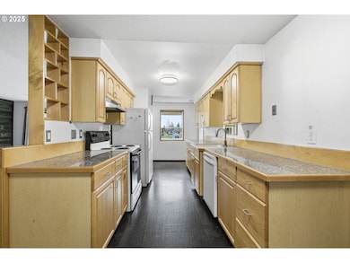 777 60th St, Springfield, OR 97478 - photo 6