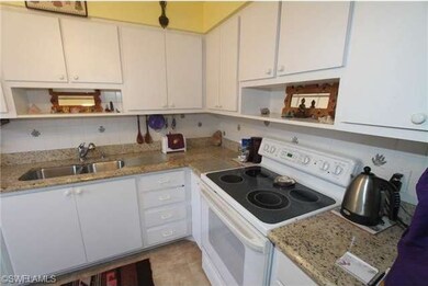 570 Broad Ave S unit 570, Naples, FL 34102 - photo 5