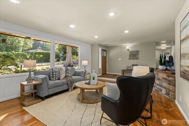 8229 188th St SW, Edmonds, WA 98026 - photo 5